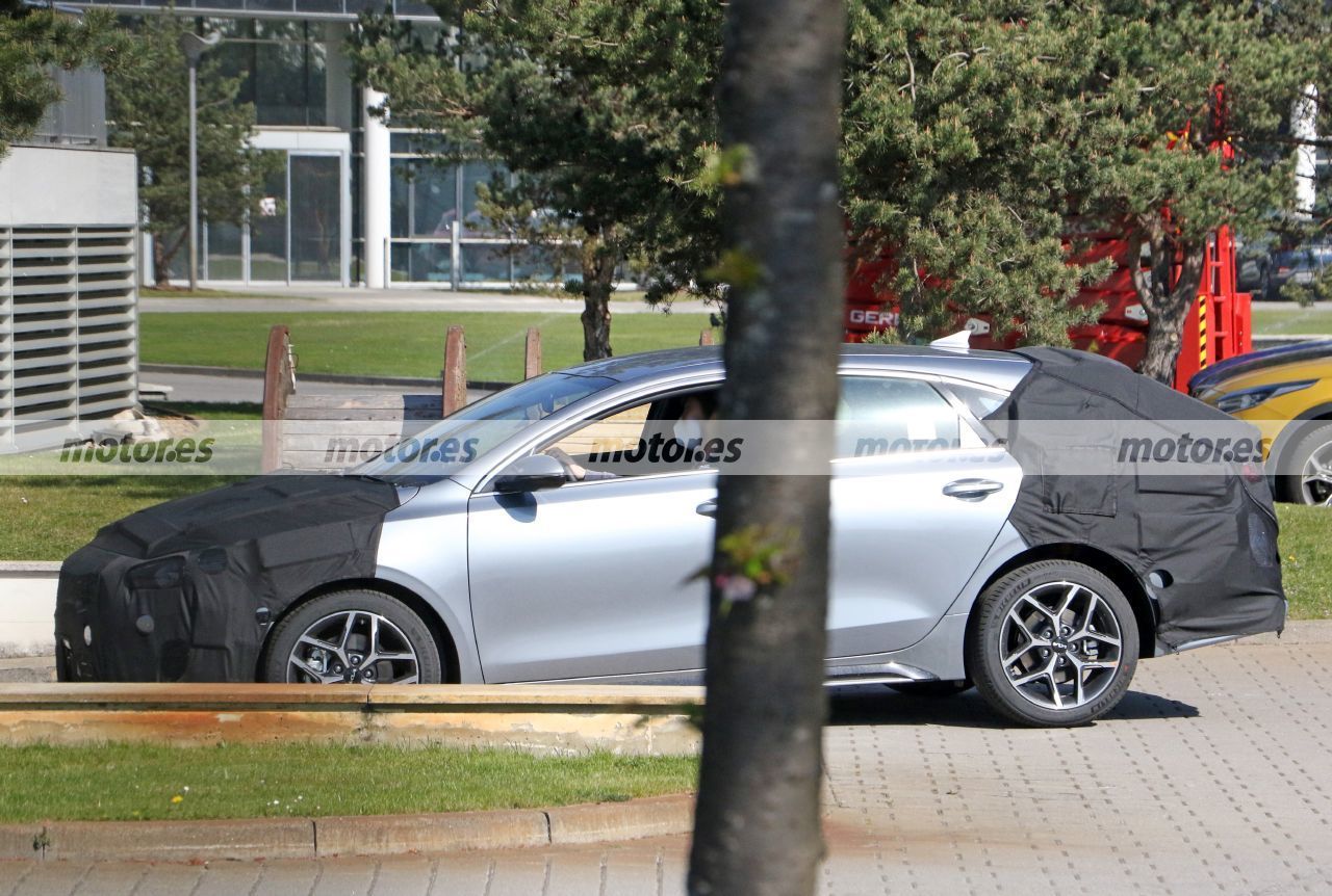 Fotos espía del KIA ProCeed Facelift 2022, nuevo aire para el Shooting Brake coreano