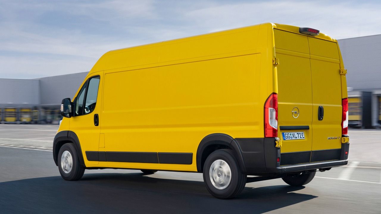 Opel Movano-e - posterior