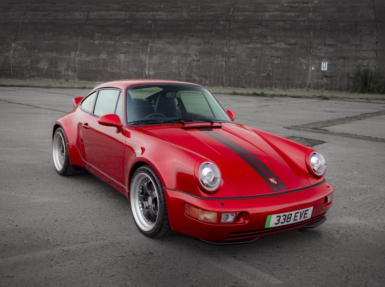 El Porsche 911 eléctrico es una realidad con este radical restomod de +500 CV