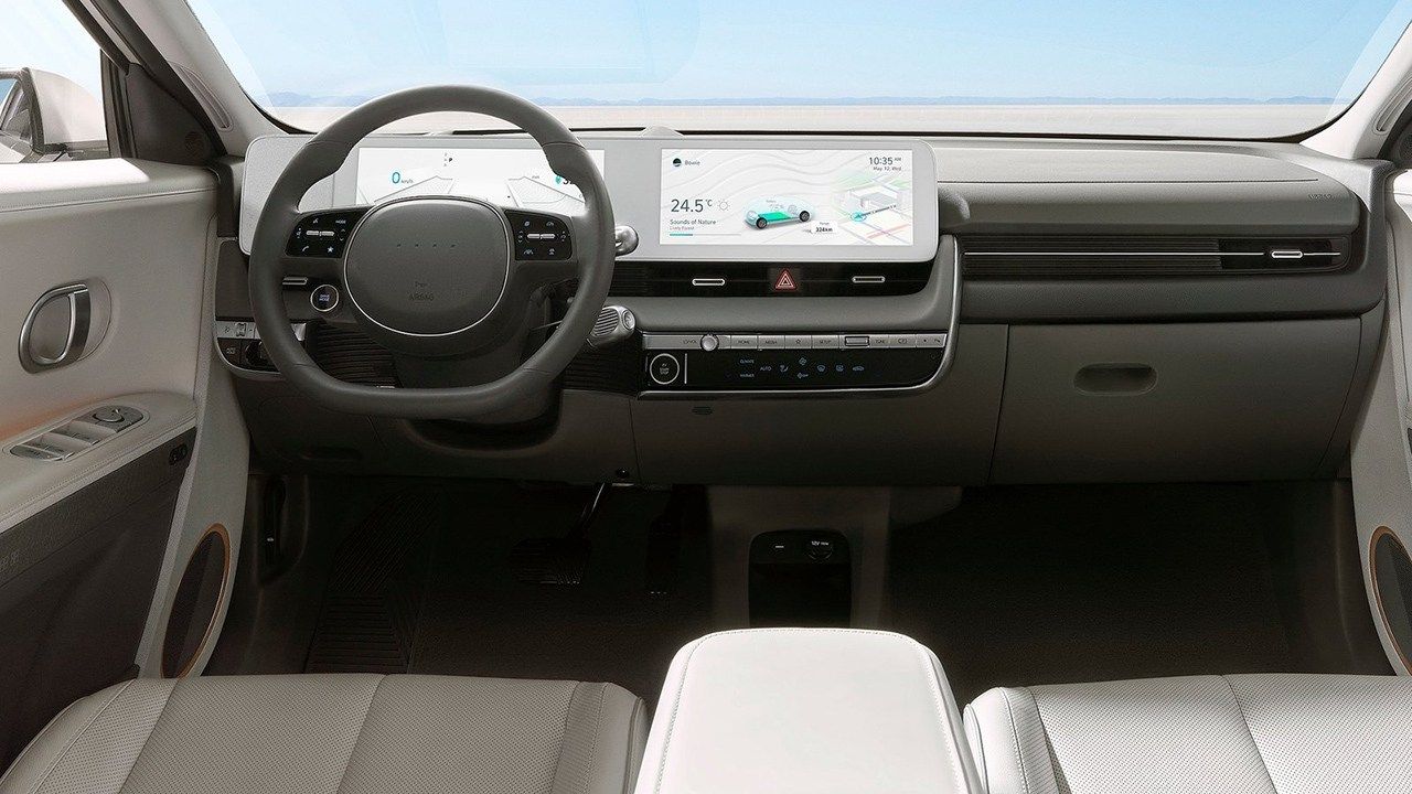 IONIQ 5 - interior