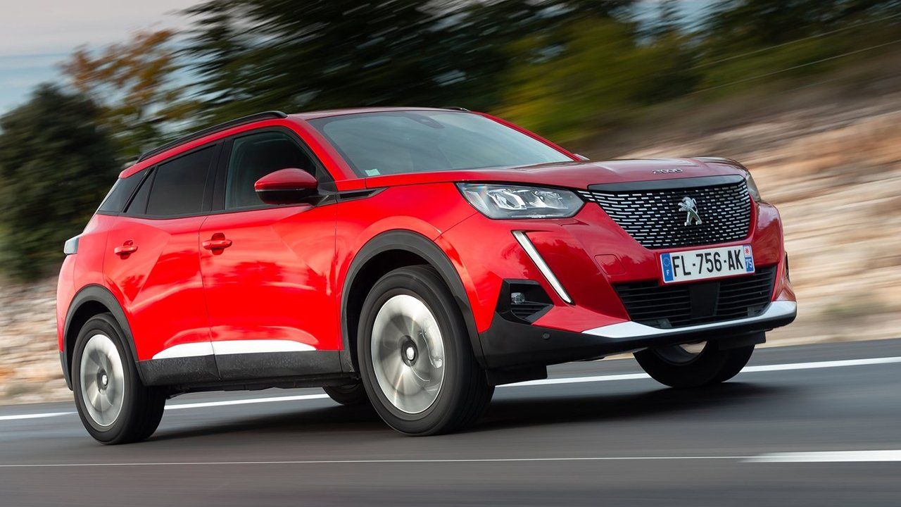 El Peugeot 2008 y su variante 100% eléctrica estrenan el acabado Style