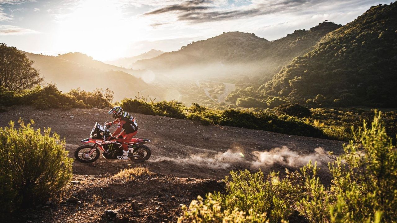 La segunda etapa del Andalucía Rally es para Carlos Sainz y Joan Barreda