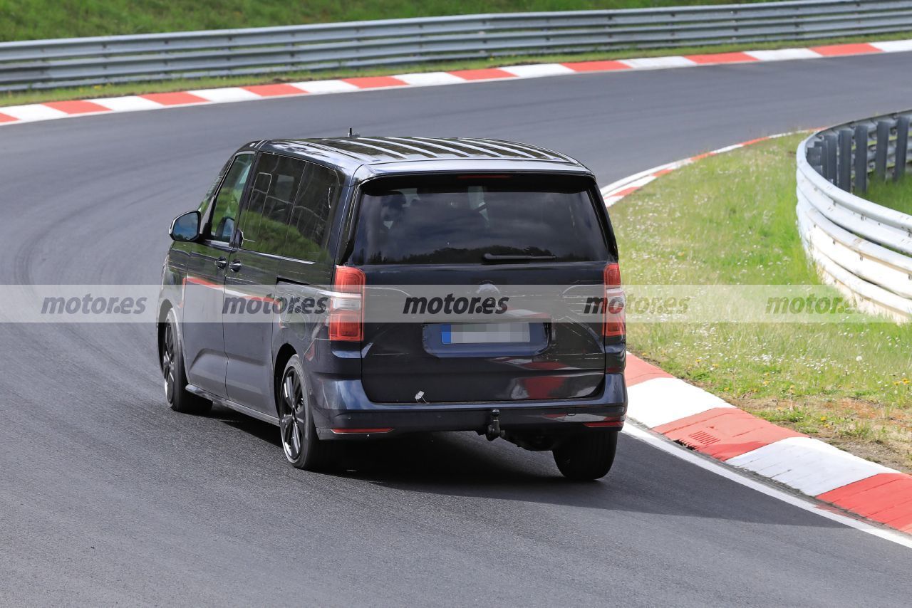 Foto espía Volkswagen Multivan 2022 - exterior