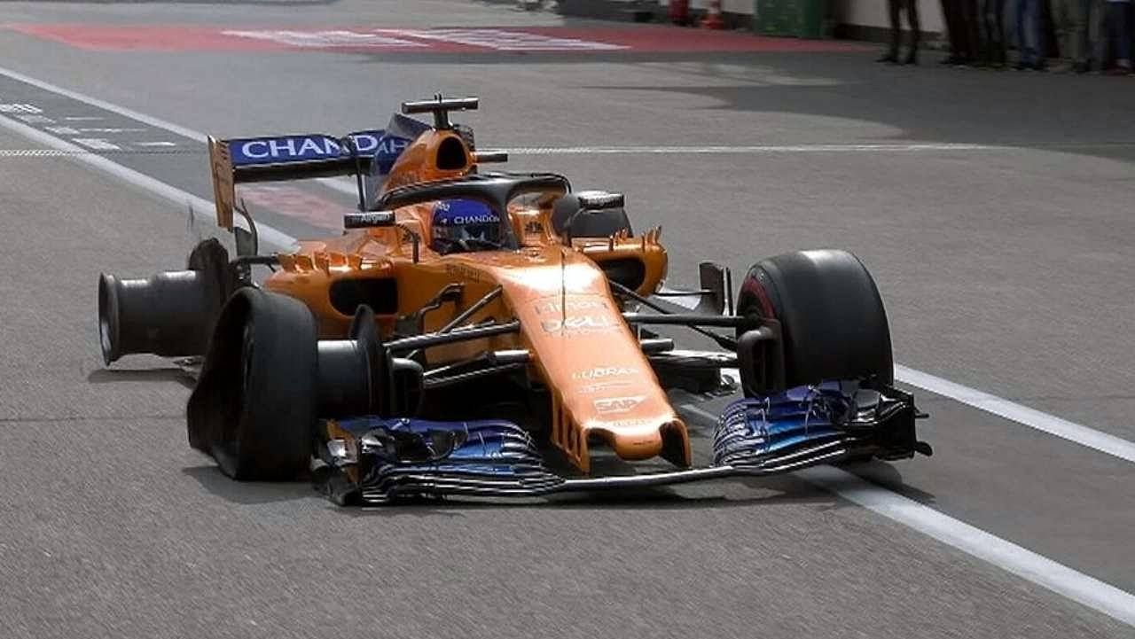 Bakú 2018: el día que Fernando Alonso puntuó a ‘dos ruedas’