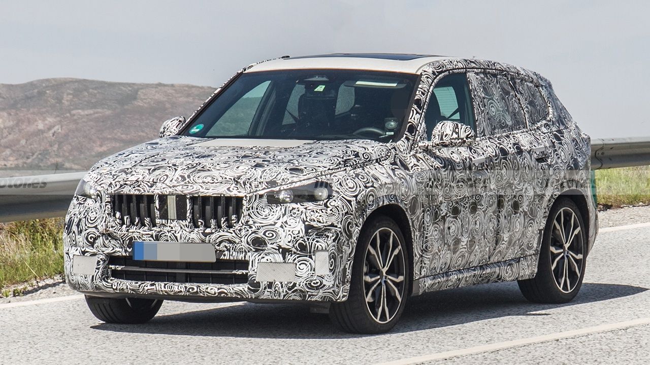 El BMW X1 2022, un SUV compacto de nueva generación, cazado al plena luz del día