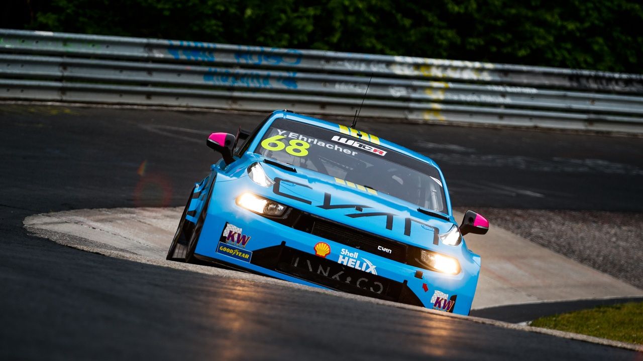 Ehrlacher y Vervisch dominan los libres del WTCR en el Nordschleife