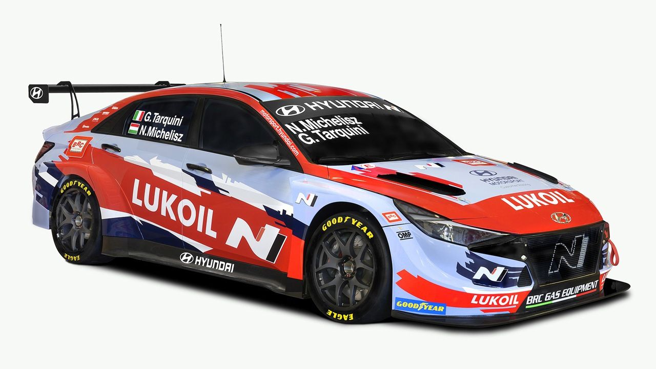 Los Hyundai Elantra N TCR oficiales lucen su 'piel' para debutar en el WTCR