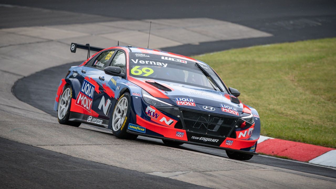 El Hyundai Elantra N TCR ya gana en el WTCR con Jean-Karl Vernay