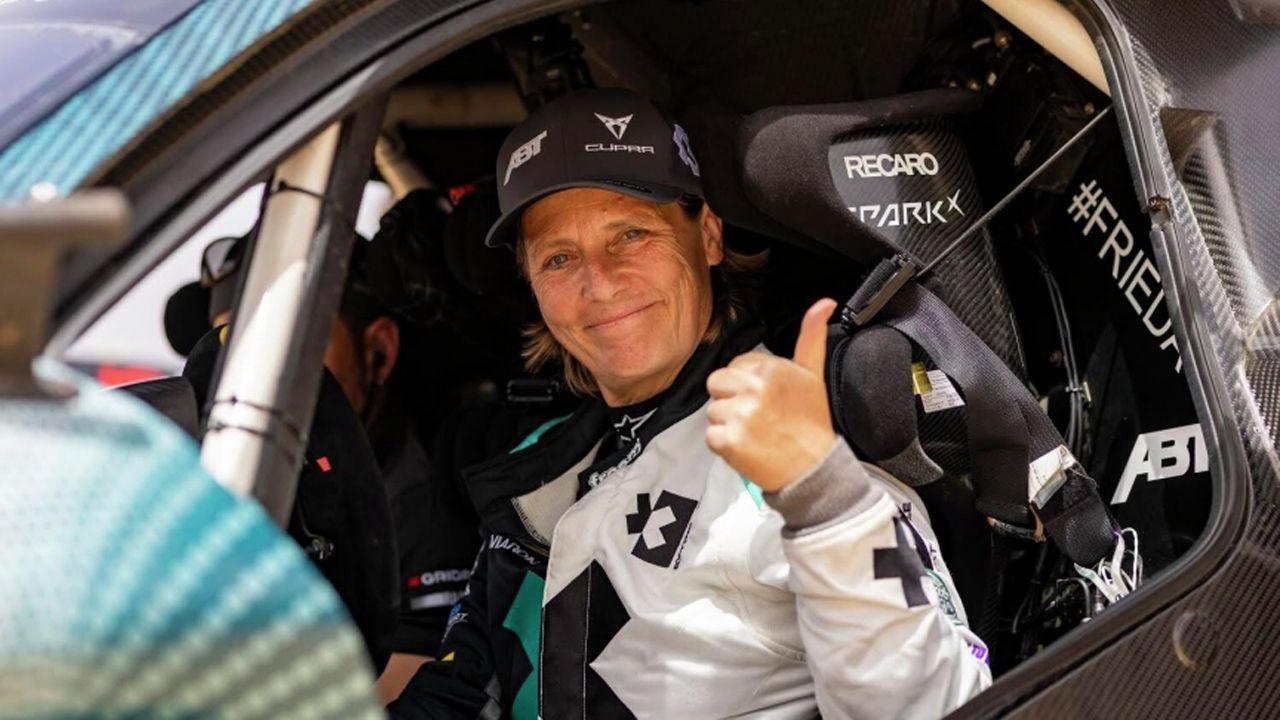 ¡Jutta Kleinschmidt se queda! Abt CUPRA recluta a la piloto alemana