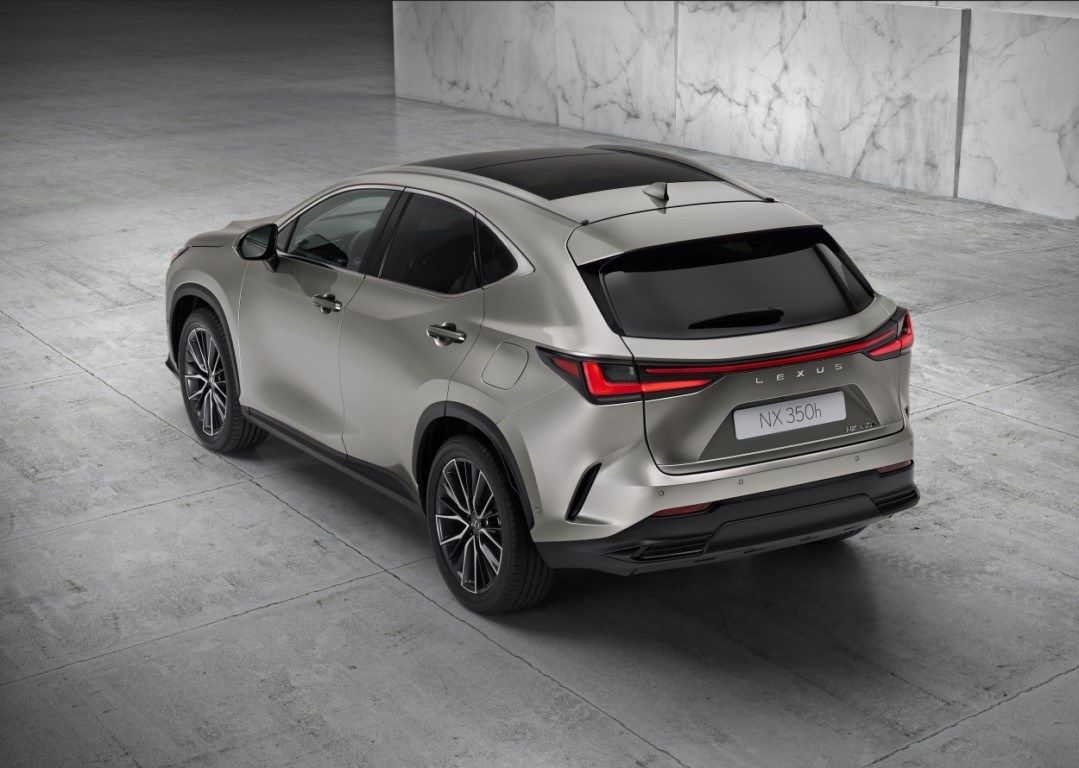 Foto Nuevo Lexus NX 2022 - exterior