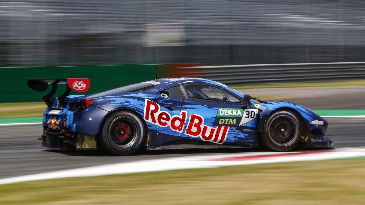 Liam Lawson gana la primera carrera del DTM bajo normativa GT3 en Monza