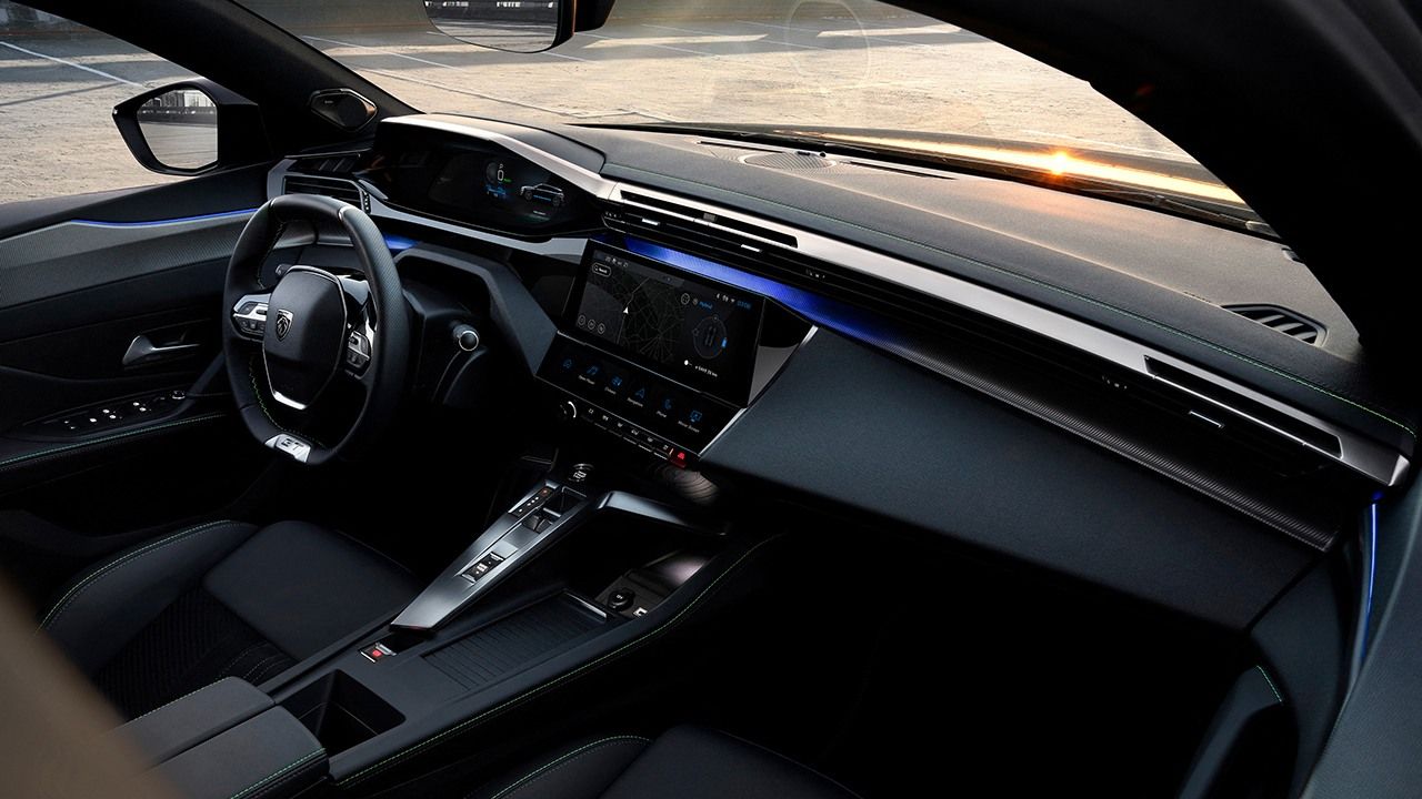 Peugeot 308 SW 2022 - interior