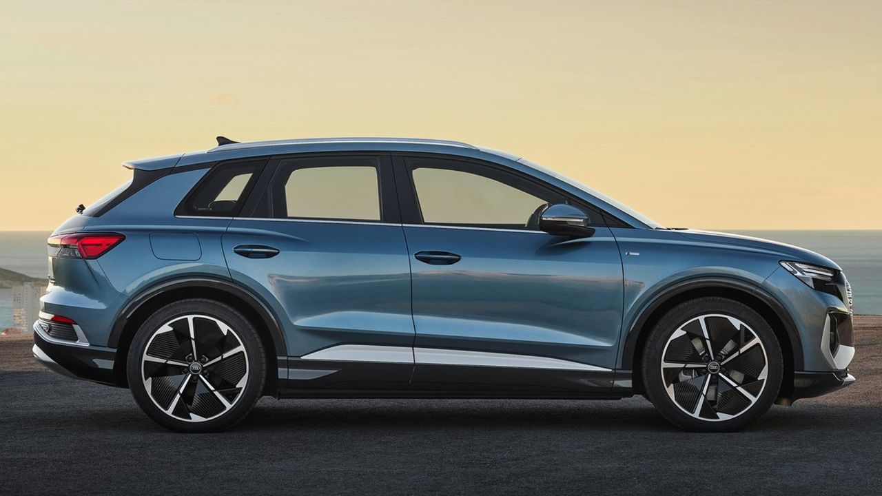 Audi Q4 50 e-tron quattro - lateral