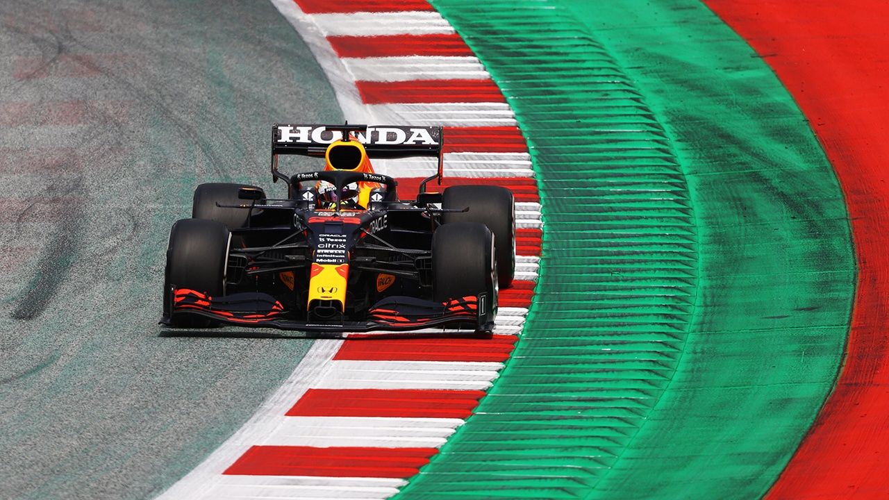 Verstappen culmina un viernes perfecto en el Red Bull Ring