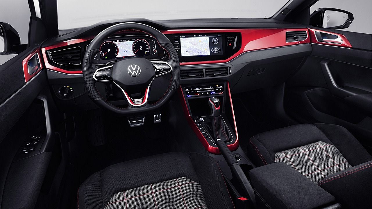 Volkswagen Polo GTI 2022 - interior