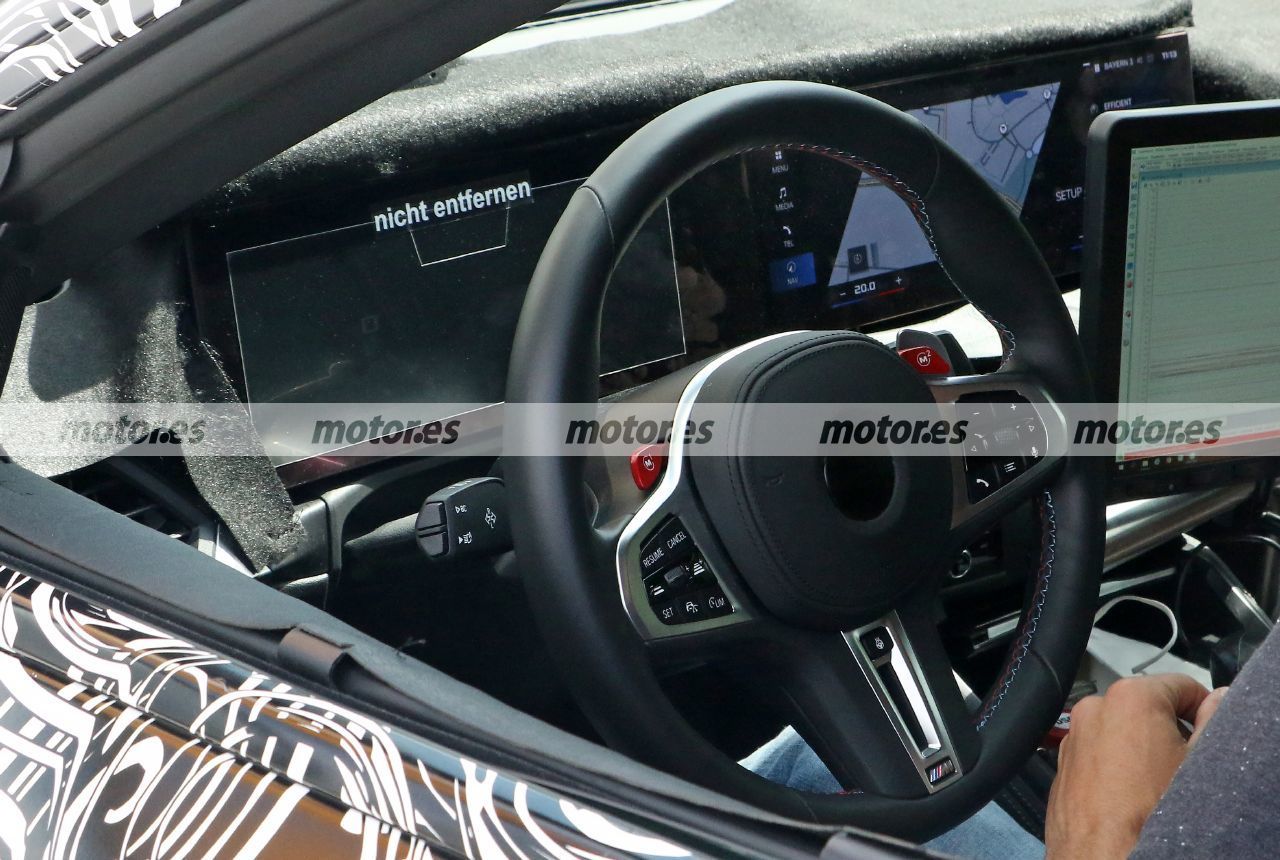 Foto espía BMW M2 Coupé 2023 - interior