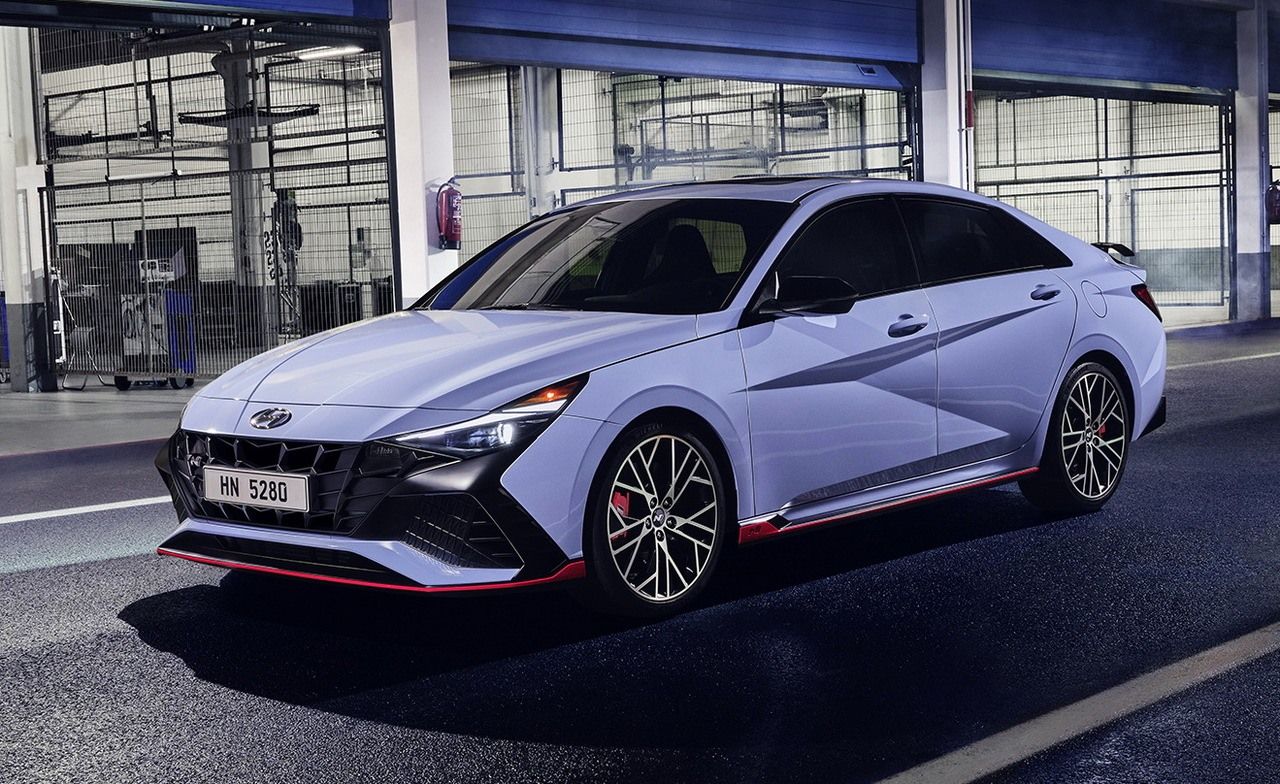 Se estrena el nuevo Hyundai Elantra N 2022 con una imagen muy deportiva y 280 CV