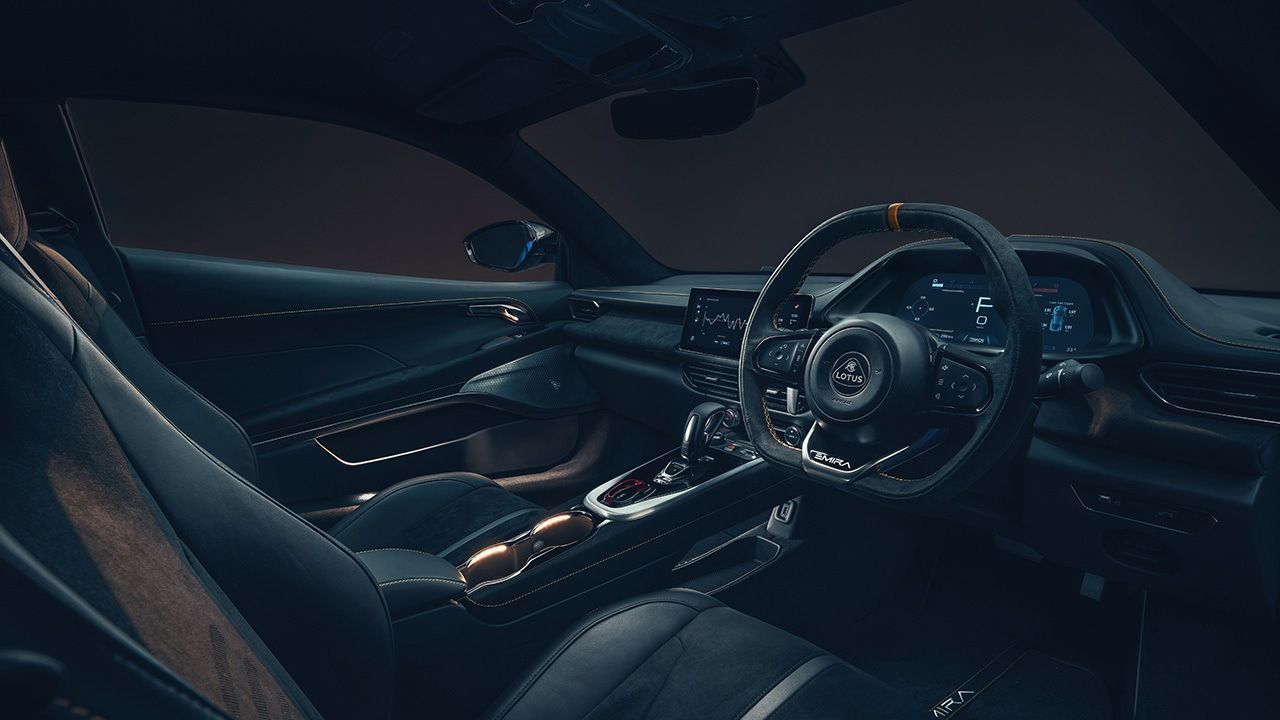 Lotus Emira - interior