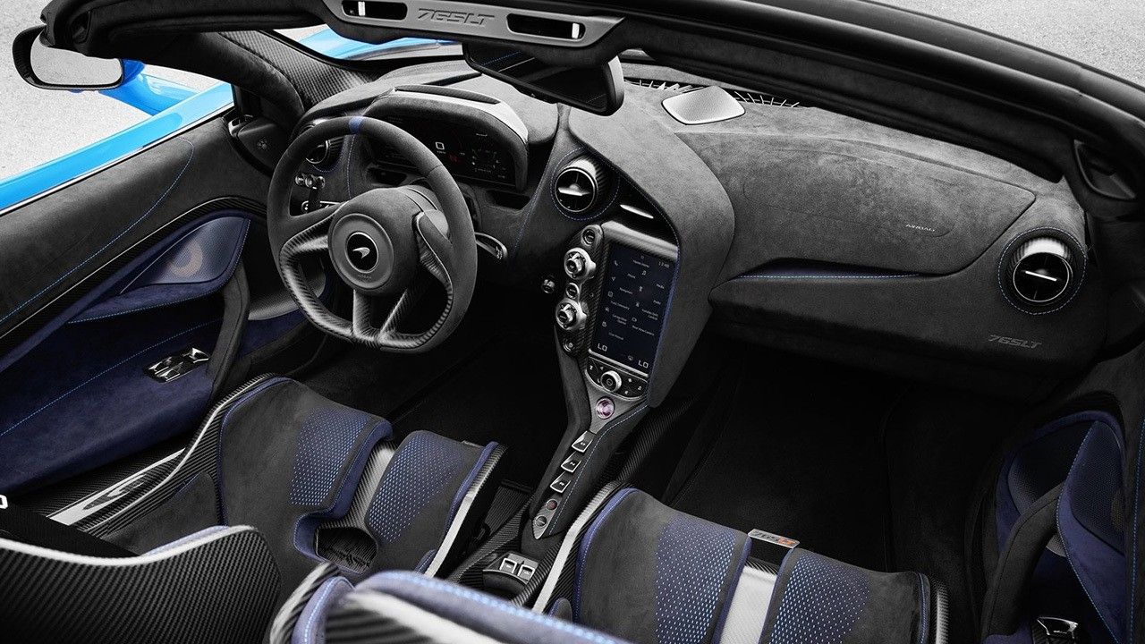 McLaren 765LT Spider - interior