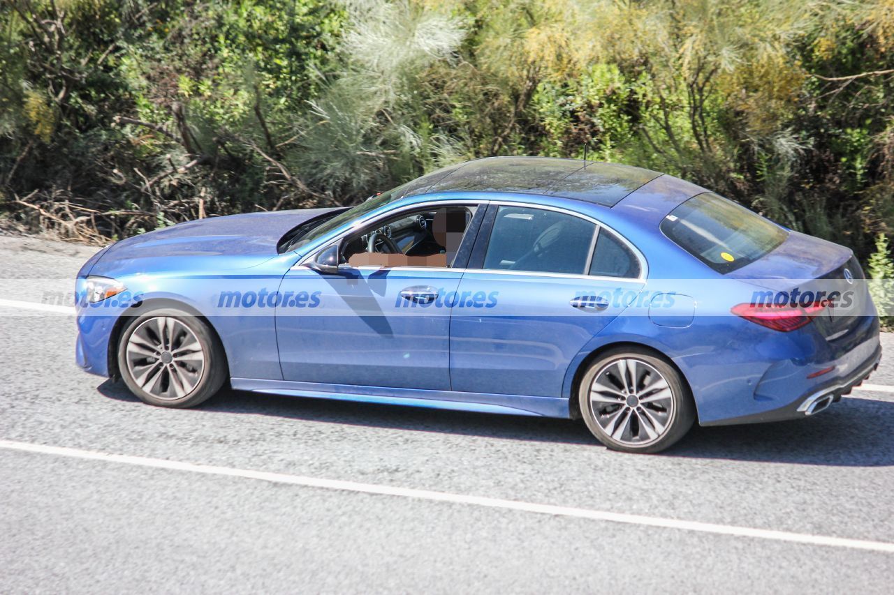 Foto espía Mercedes Clase C PHEV 2022