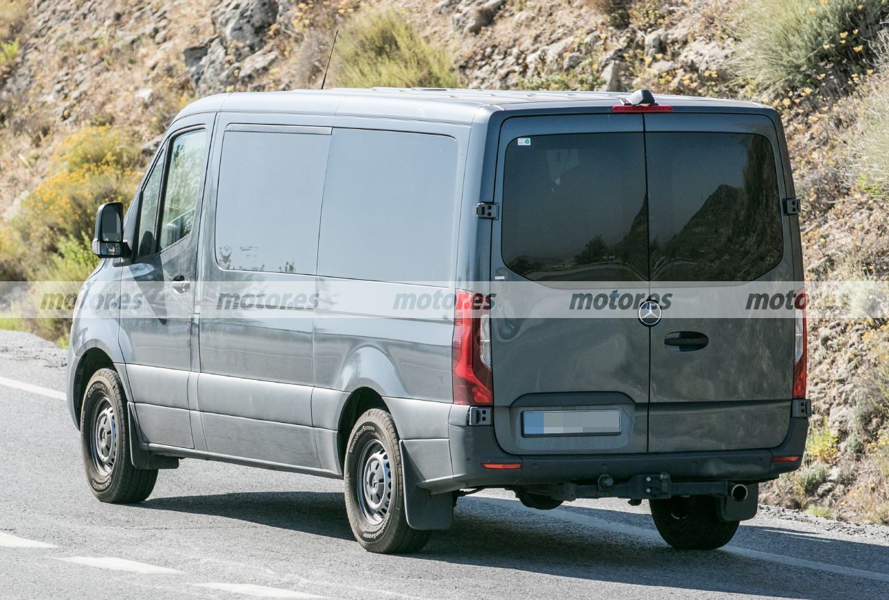 Foto espía Mercedes Sprinter 2022