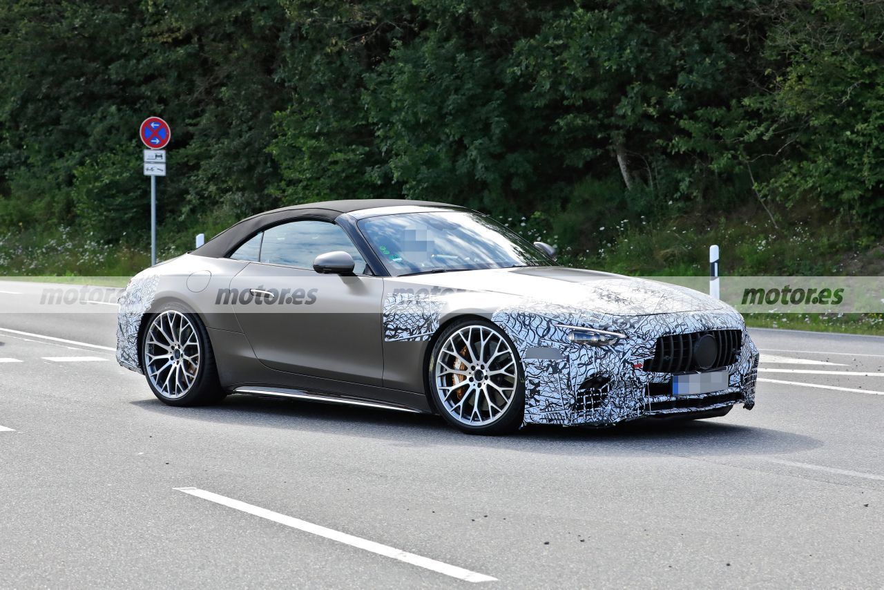 foto espía Mercedes-AMG SL Roadster 2022 - exterior