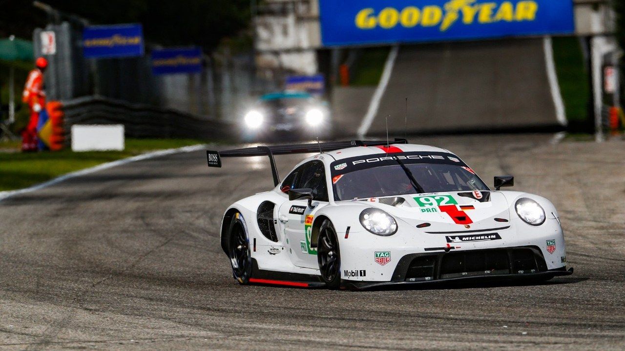 'Pechito' López no falla y logra la pole con el Toyota #7 en Monza