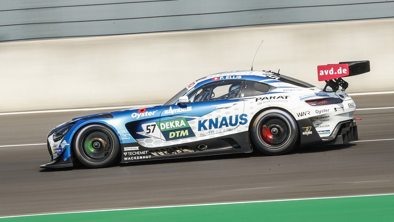 Philip Ellis, en racha, logra la pole del domingo del DTM en Lausitzring