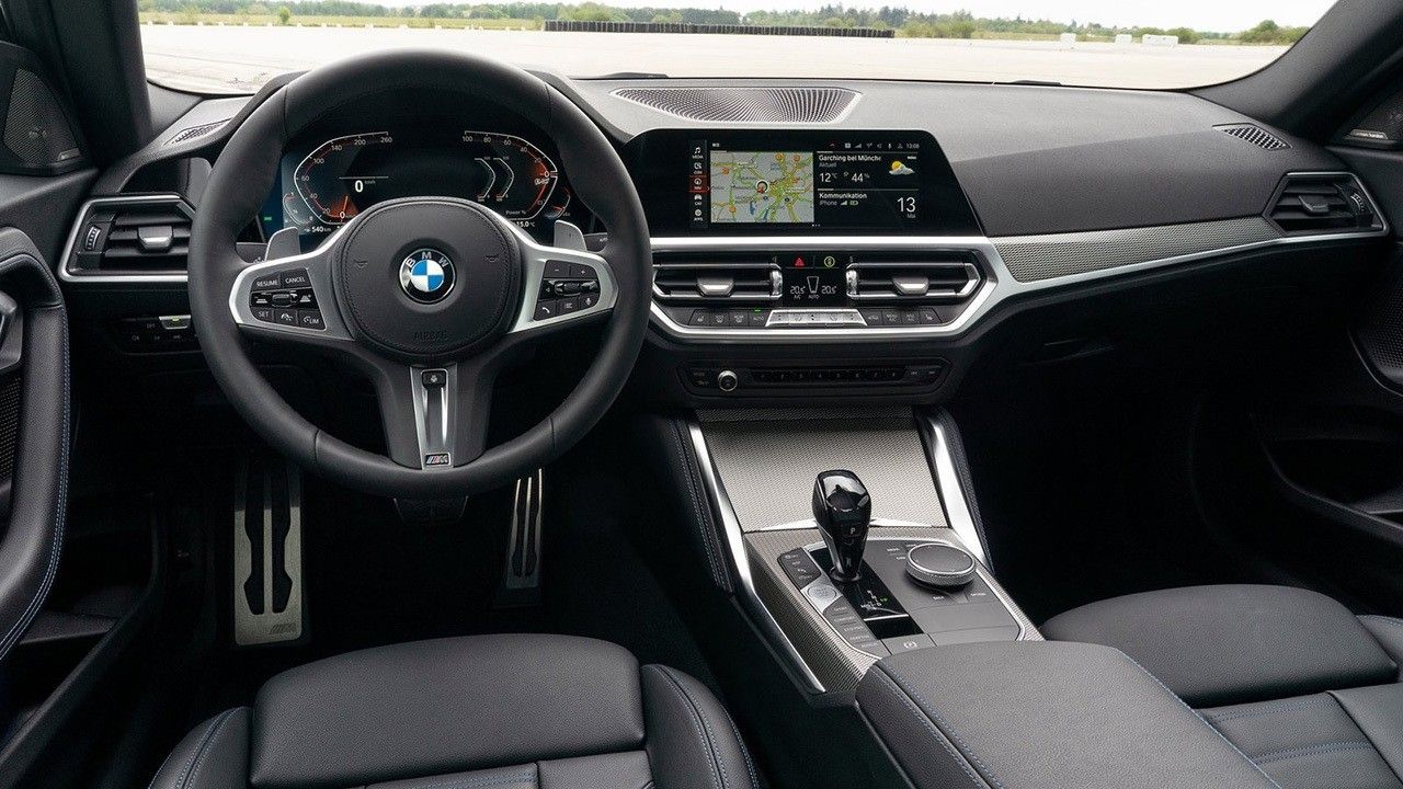 BMW Serie 2 Coupé 2022 - interior