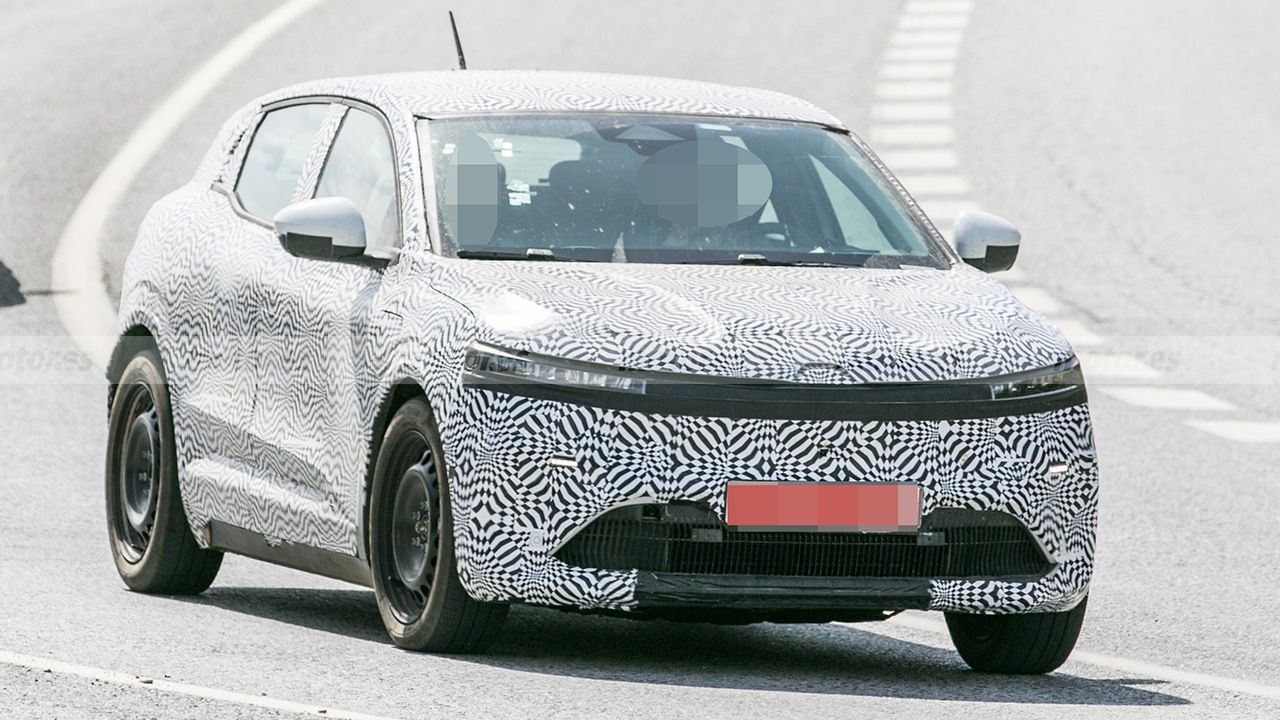 El nuevo Renault Megane eléctrico se prepara para hacer frente al IONIQ 5