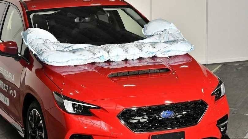 Subaru ofrecerá en Japón un airbag frontal para peatones y ciclistas