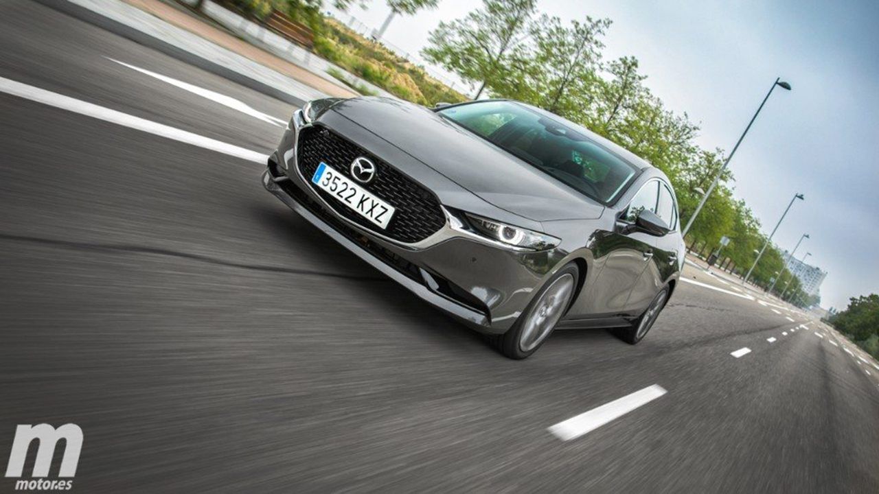 México - Junio 2021: El Mazda3 mejora y regresa al Top 10