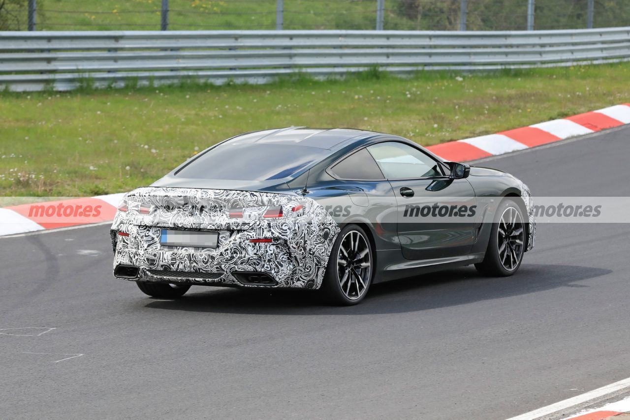 Foto espía BMW Serie 8 Coupé Facelift 2022 - exterior