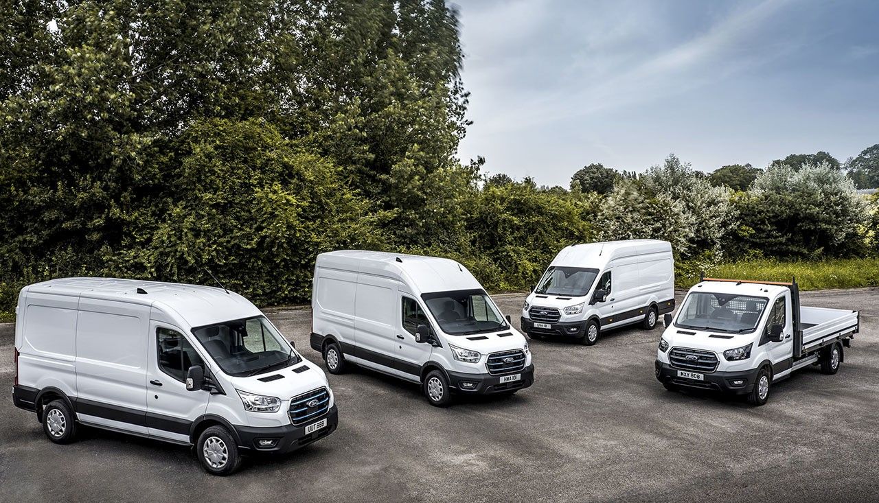 La nueva Ford E-Transit 2022 afronta sus pruebas más exigentes a manos de clientes