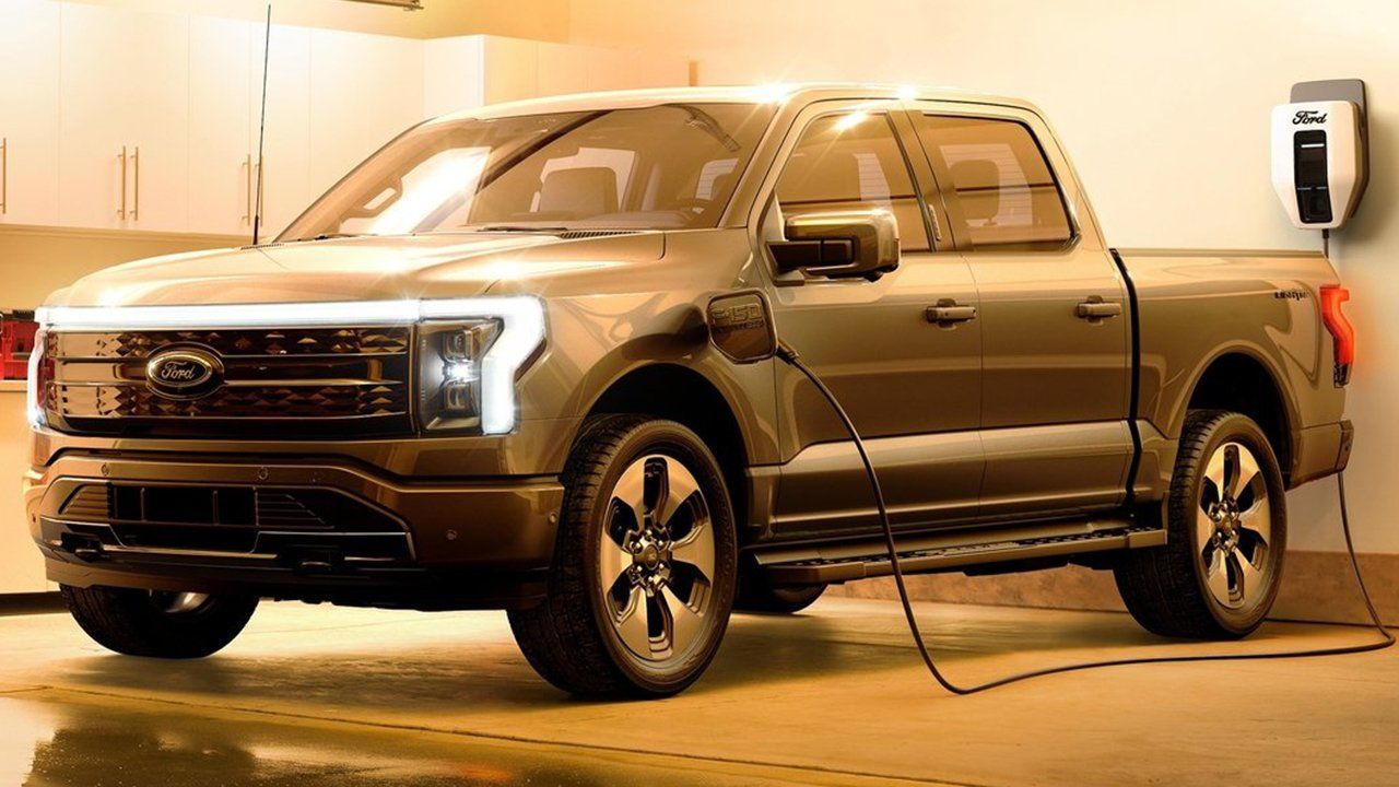 Ford dobla el objetivo de producción del F-150 eléctrico ante la avalancha de reservas