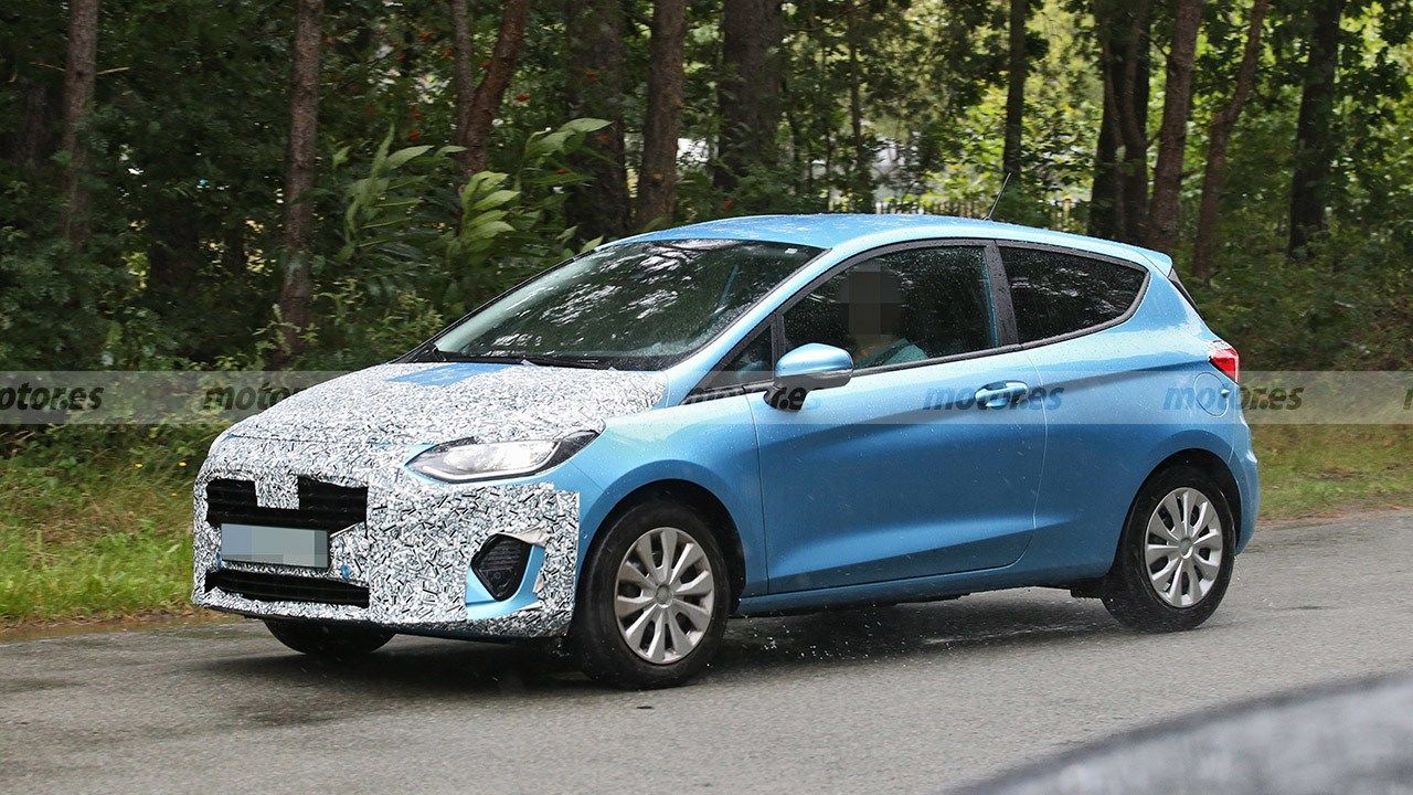 Ford Fiesta 2022 - foto espía