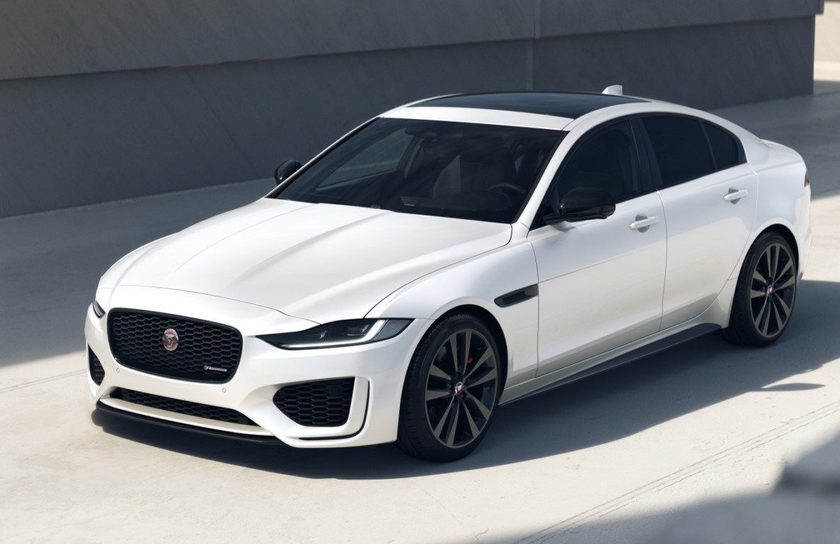 El nuevo Jaguar XE R-Dynamic Black ya tiene precios en España