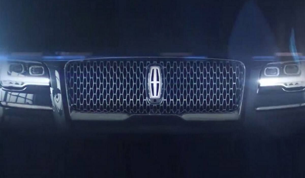 Desvelado el frontal del nuevo Lincoln Navigator 2022 en su último vídeo teaser