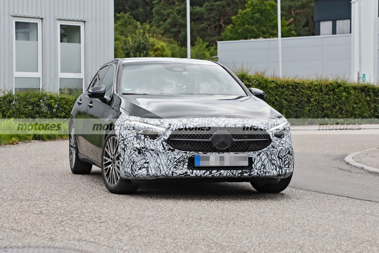 Foto espía Mercedes Clase A Facelift 2022 - exterior