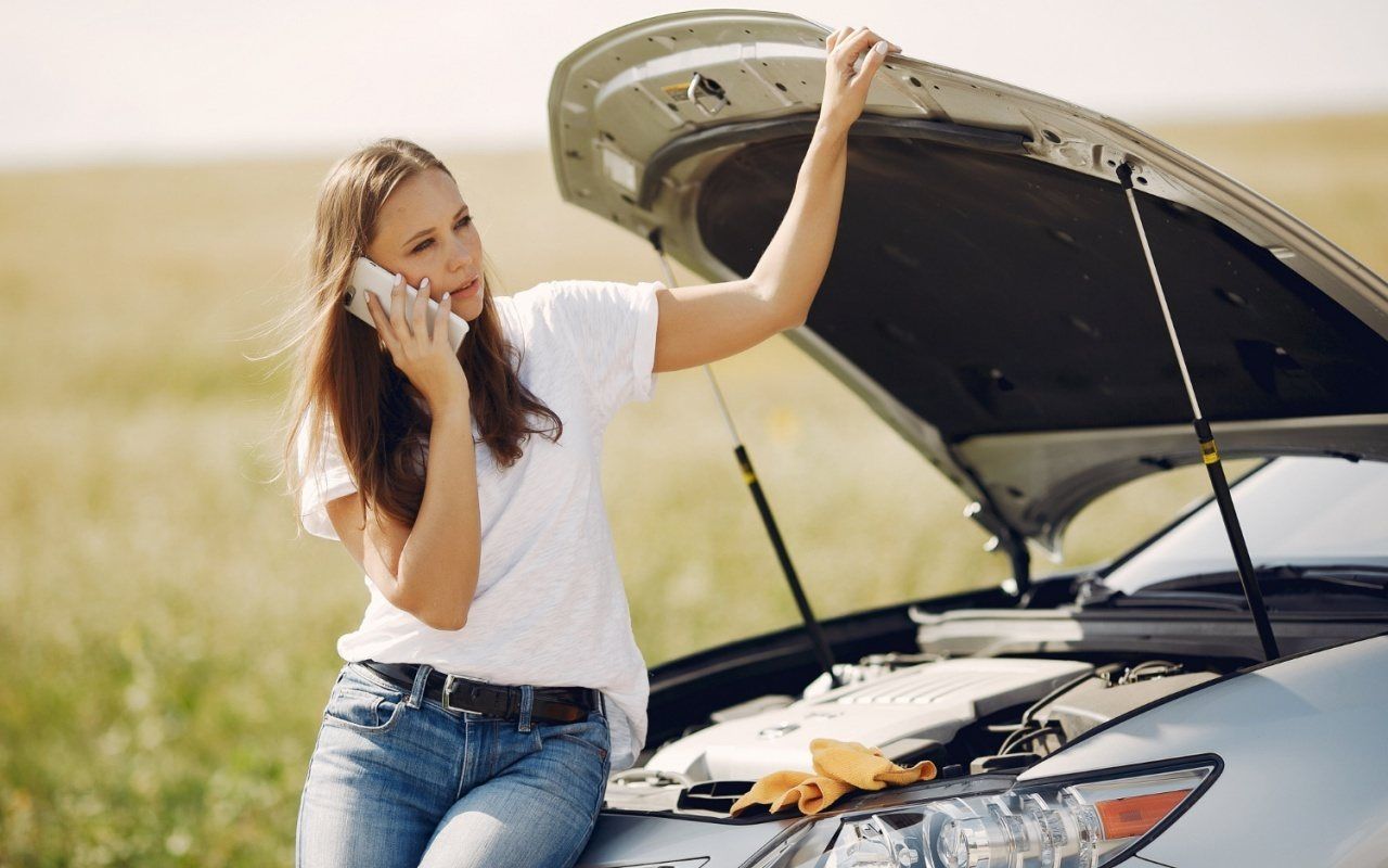 Qué pasa si el coche se queda sin aceite y qué tienes que hacer si te ocurre 