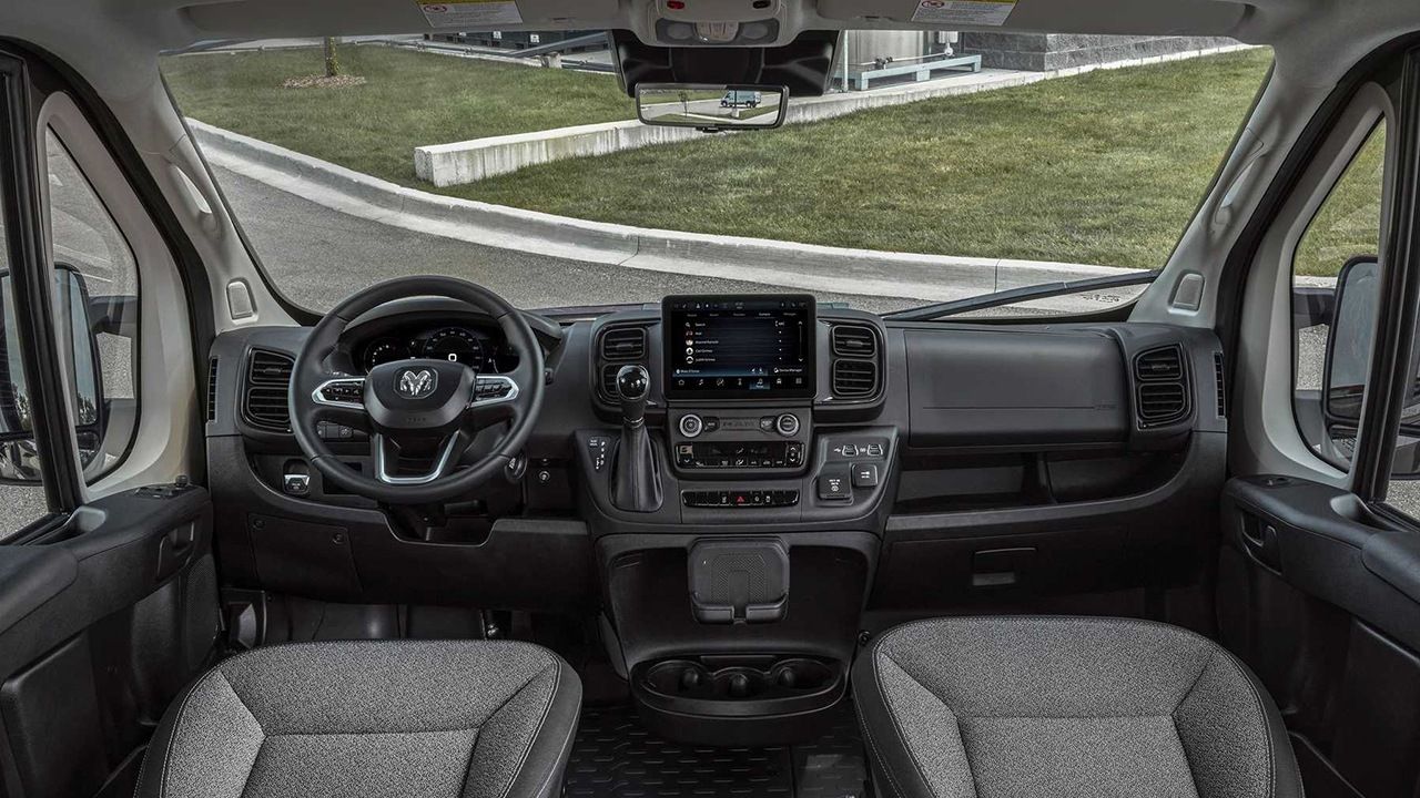 RAM ProMaster 2022 - interior