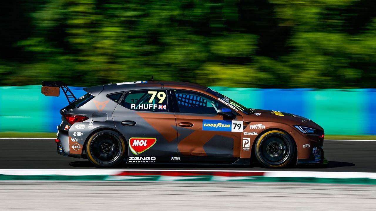 Rob Huff consigue la pole del WTCR en Hungaroring para CUPRA