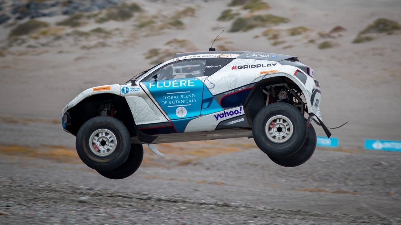 Timmy Hansen y Catie Munnings ganan el Arctic X-Prix de Extreme E