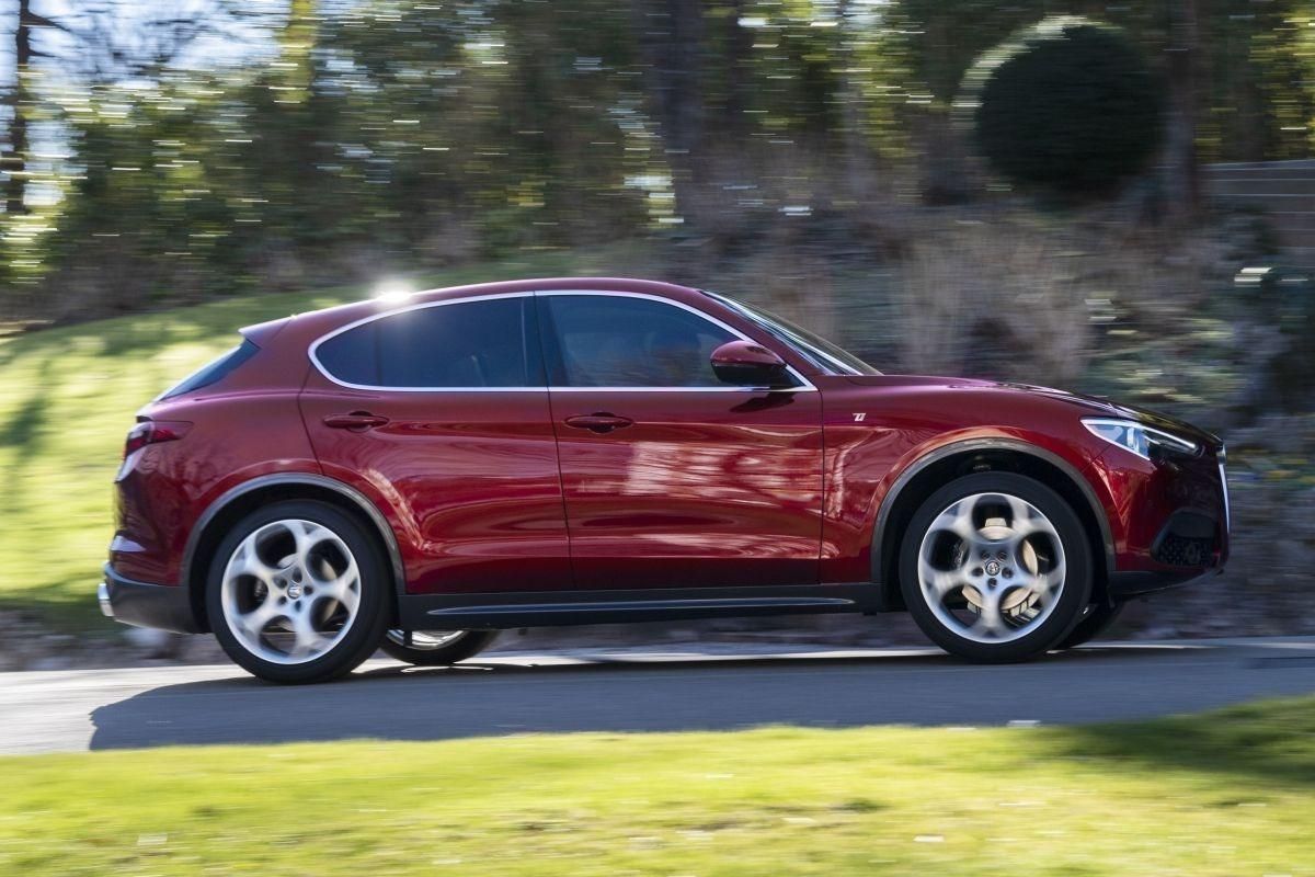 Foto Alfa Romeo Stelvio 6C Villa d'Este - exterior