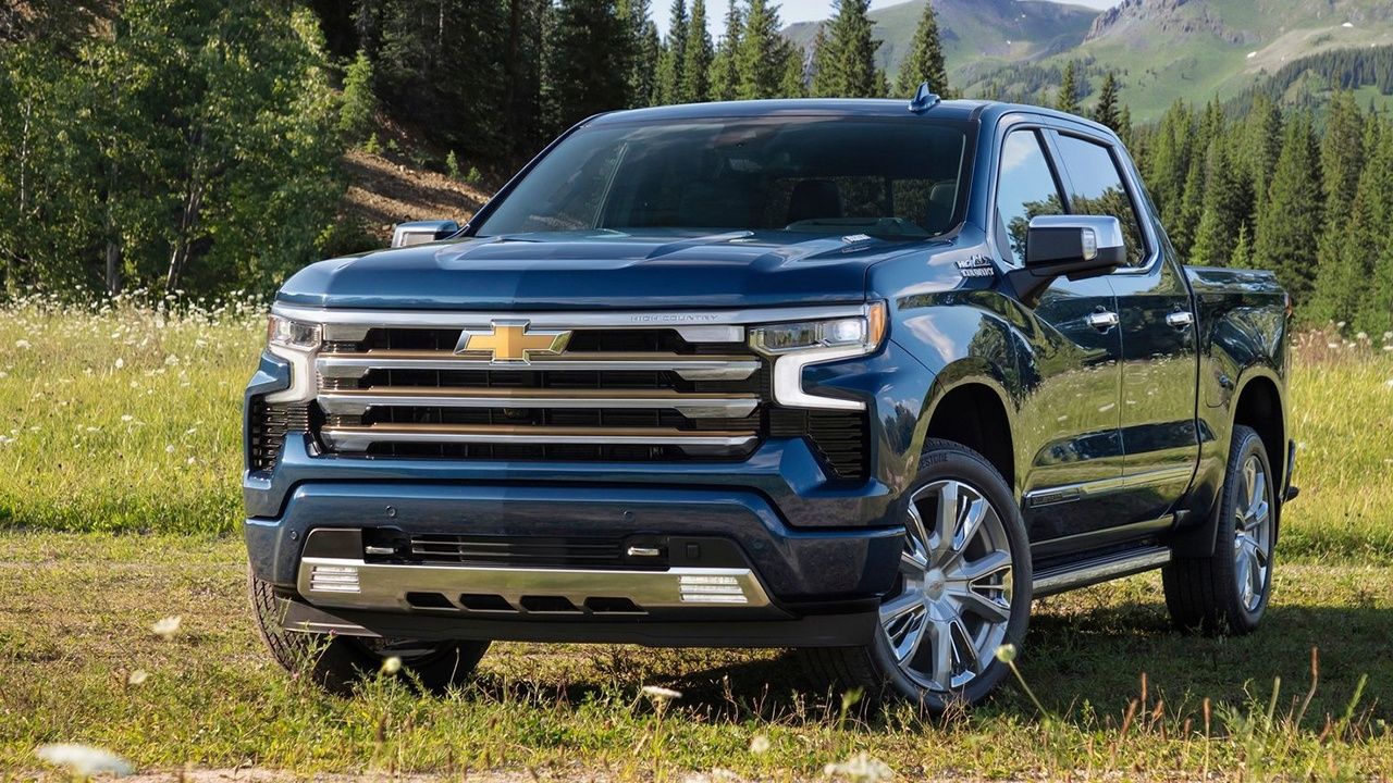 Chevrolet Silverado 2022, una necesaria puesta a punto que estrena la versión ZR2