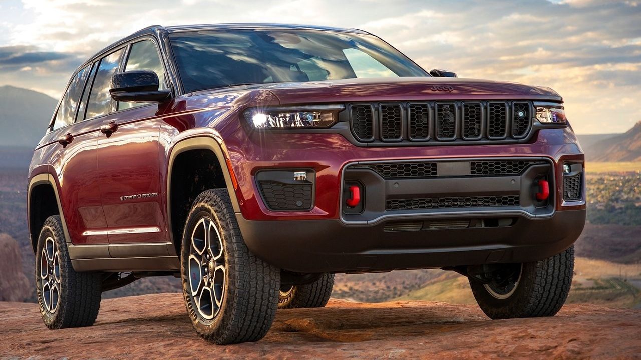 Jeep Grand Cherokee 2022, renovación total para un SUV que ha sido electrificado