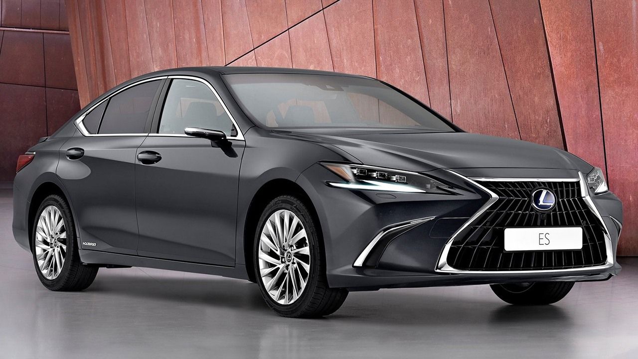 Lexus ES 300h 2022, nueva imagen y tecnología para berlina híbrida japonesa