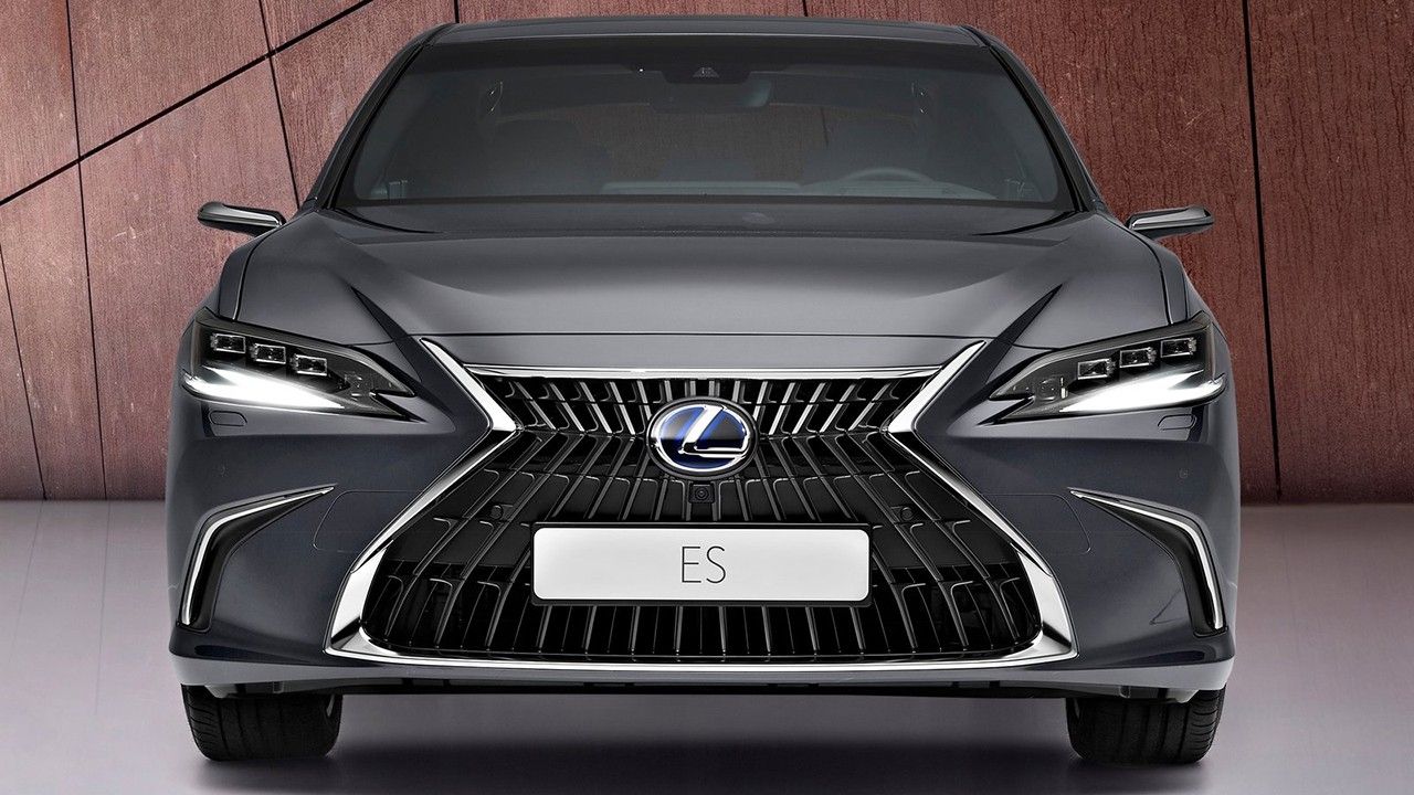 Lexus ES 300h 2022 - frontal