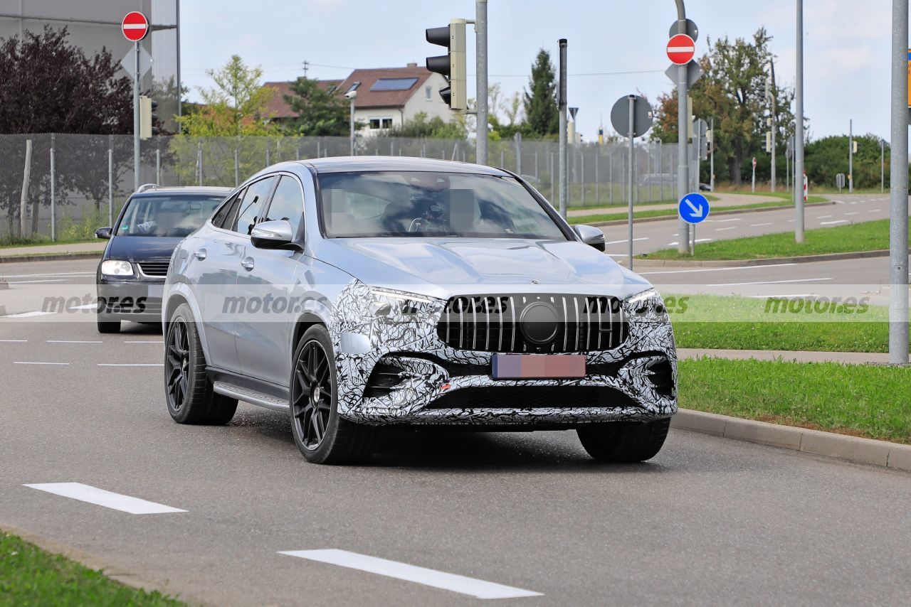 Foto espía Mercedes-AMG GLE 53 Coupé Facelift 2023 - exterior