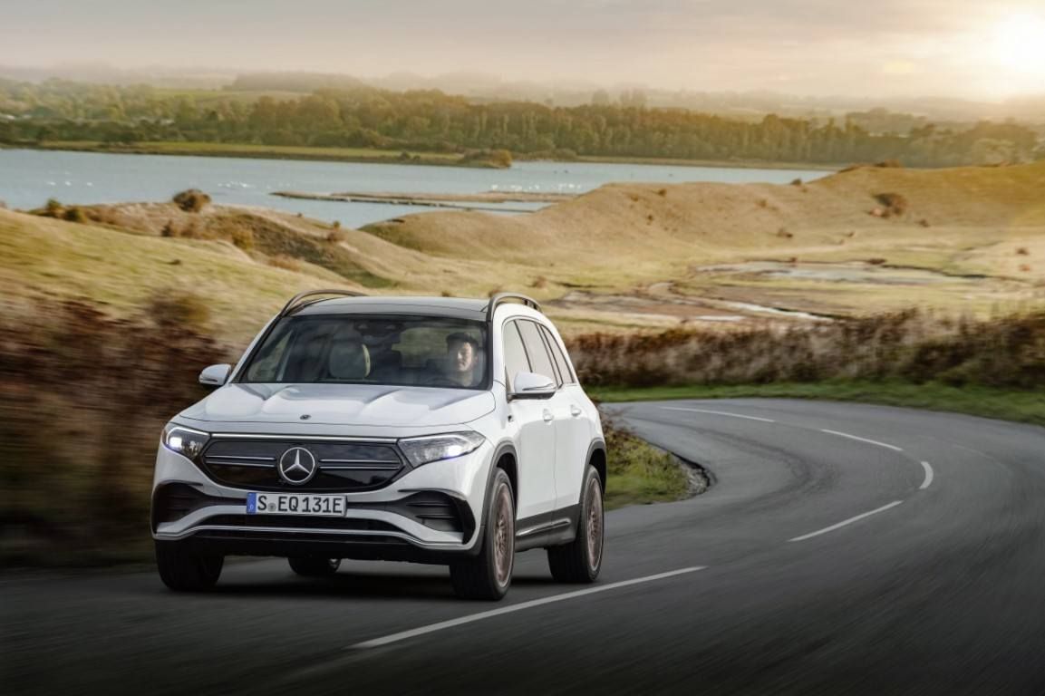 Debuta el nuevo Mercedes EQB 2022 para Europa, un SUV eléctrico con hasta 7 plazas